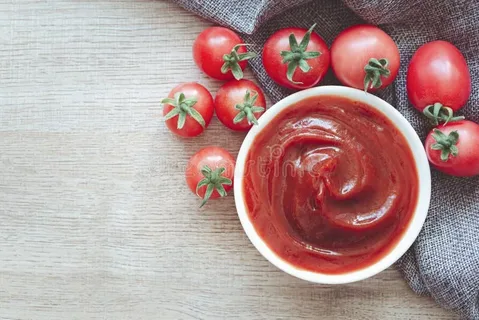 تصویر 2 از رب گوجه قوطی بزرگ تازه و مرغوب برای وعده‌ های گروهی